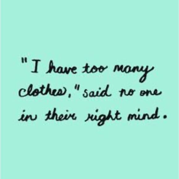 Victoria's Secret Mint Sparkle Plunge Push Up Bra - Size 34C - Picture 14 of 14